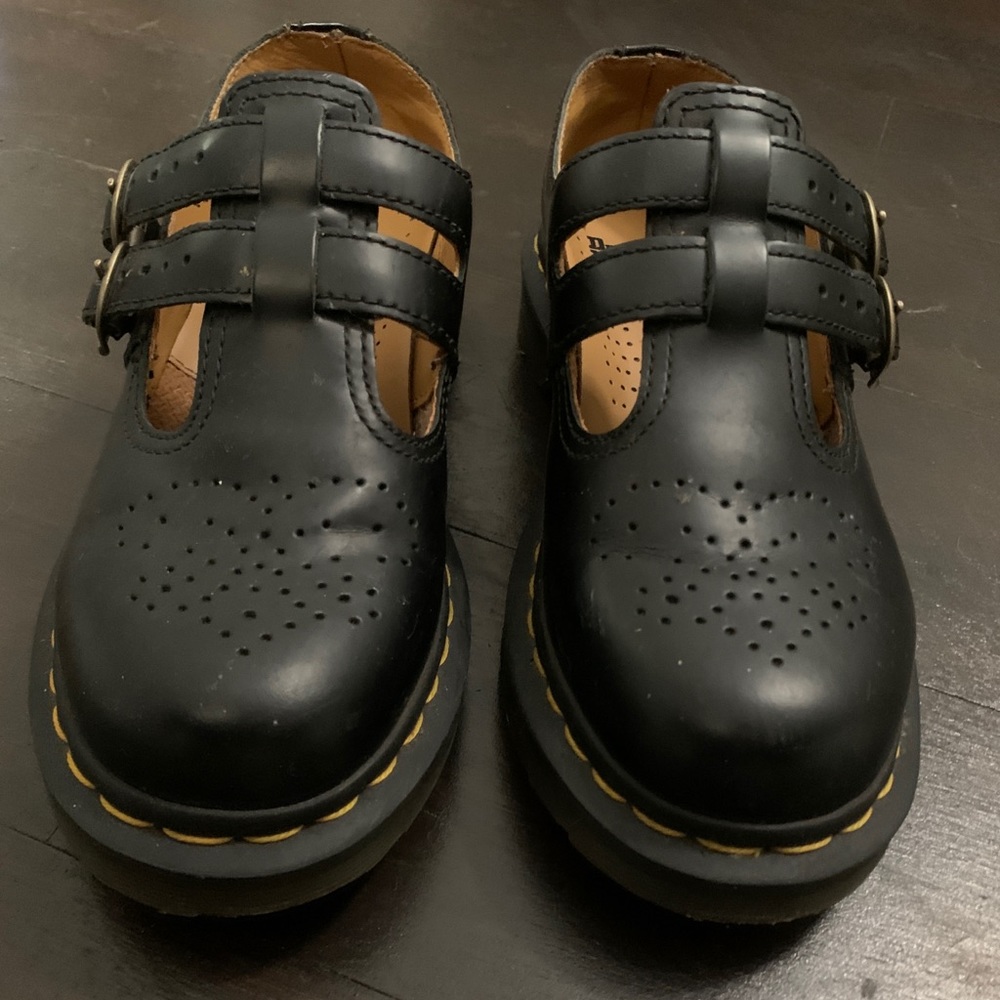 MARY JANE DOC MARTENS